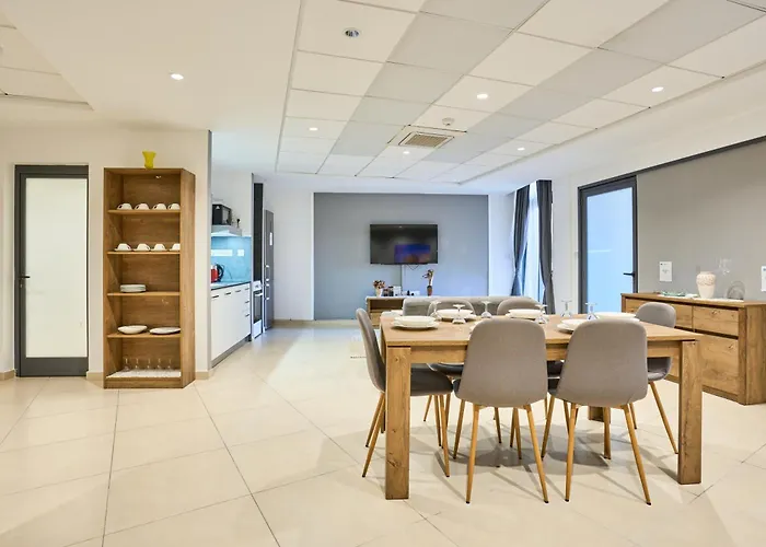 Apartament In Marsaskala